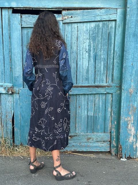 Injiri Amber - 01 Indigo Blue & Bandhani Patterns Large