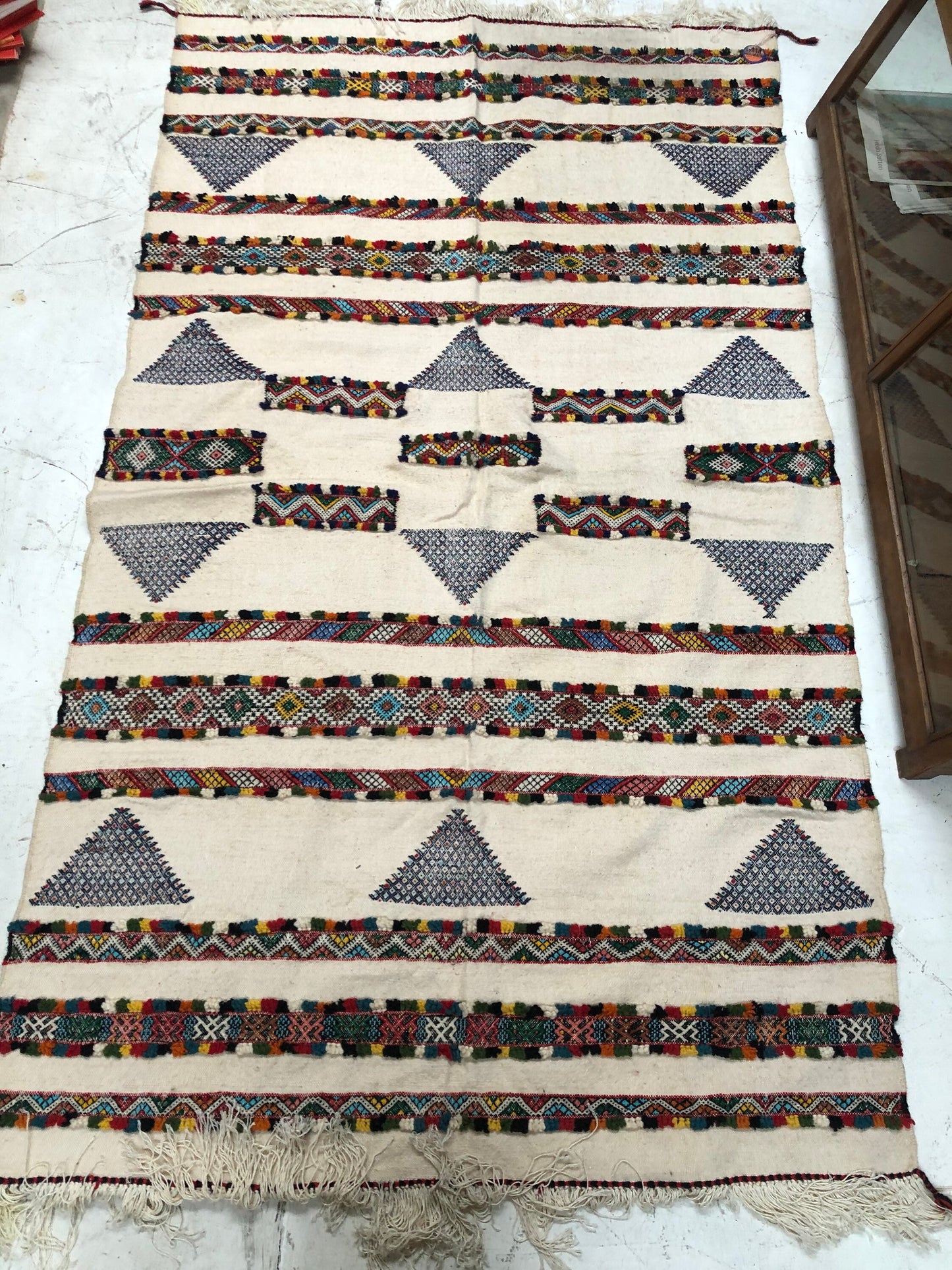 Ethnic Boho Hand Loomed White Area Rug with Graphic Color Design