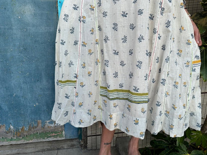 Injiri  Amber-136   Beige & Blue/Yellow Flowers  Dress  Small