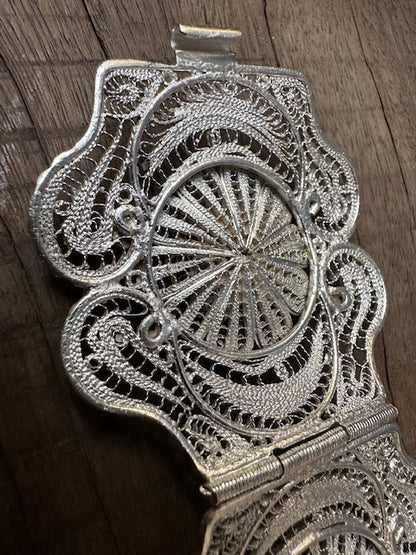 Spectacular Vintage Filagree Sterling Silver Bracelet