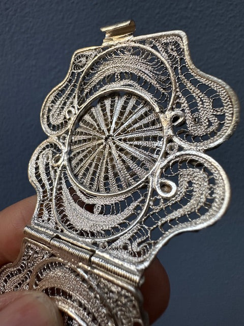 Spectacular Vintage Filagree Sterling Silver Bracelet