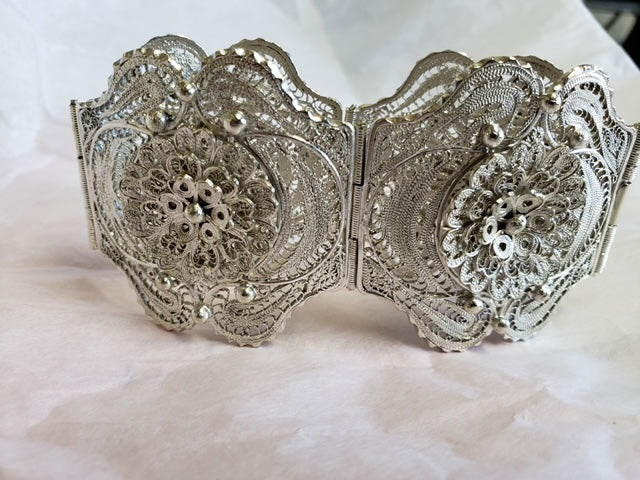 Spectacular Vintage Filagree Sterling Silver Bracelet