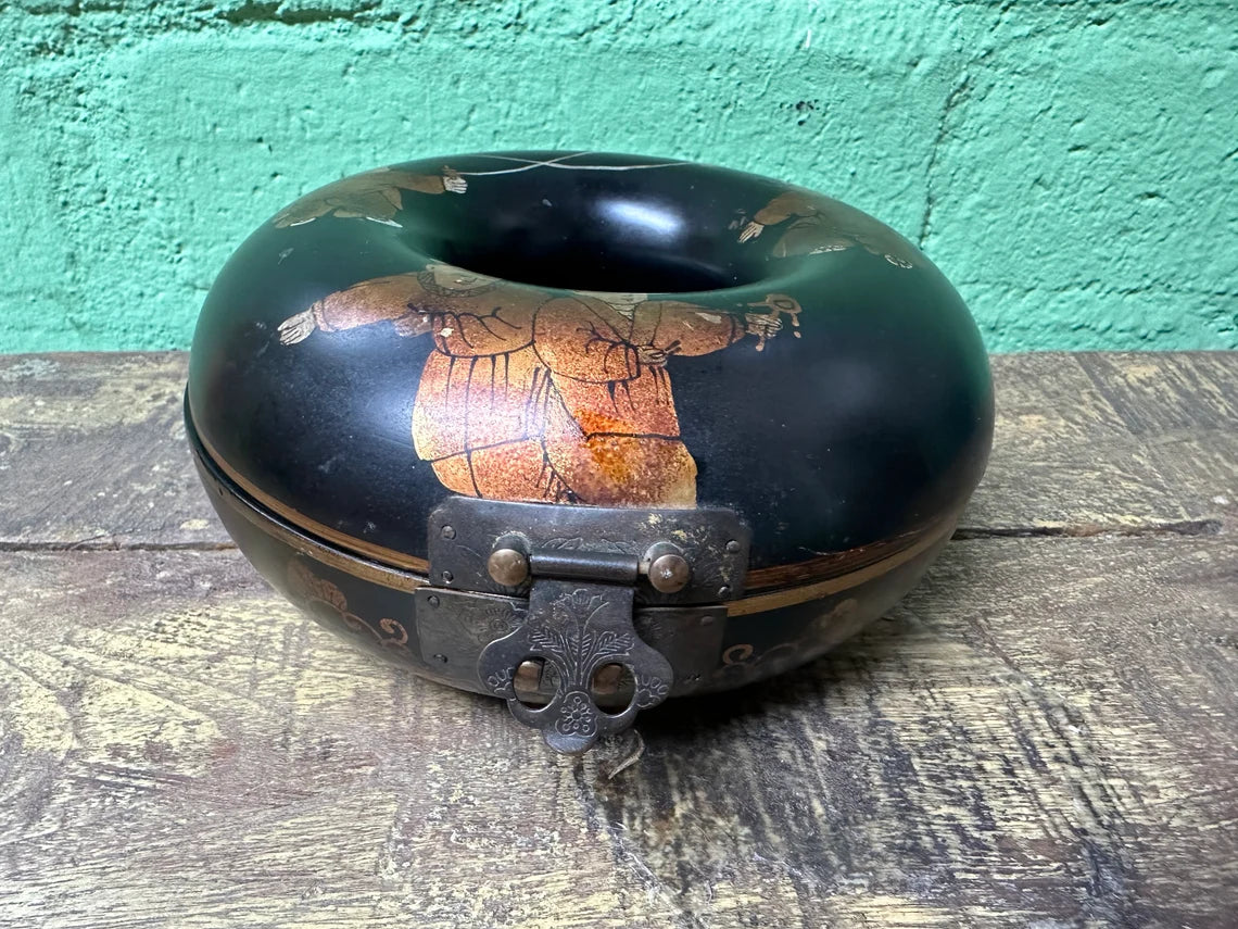 Vintage Decorative Asian Round Box