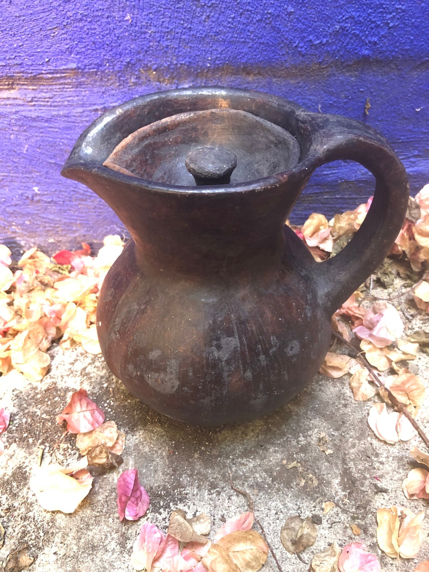 El Salvadoran Black Clay Coffee Jug
