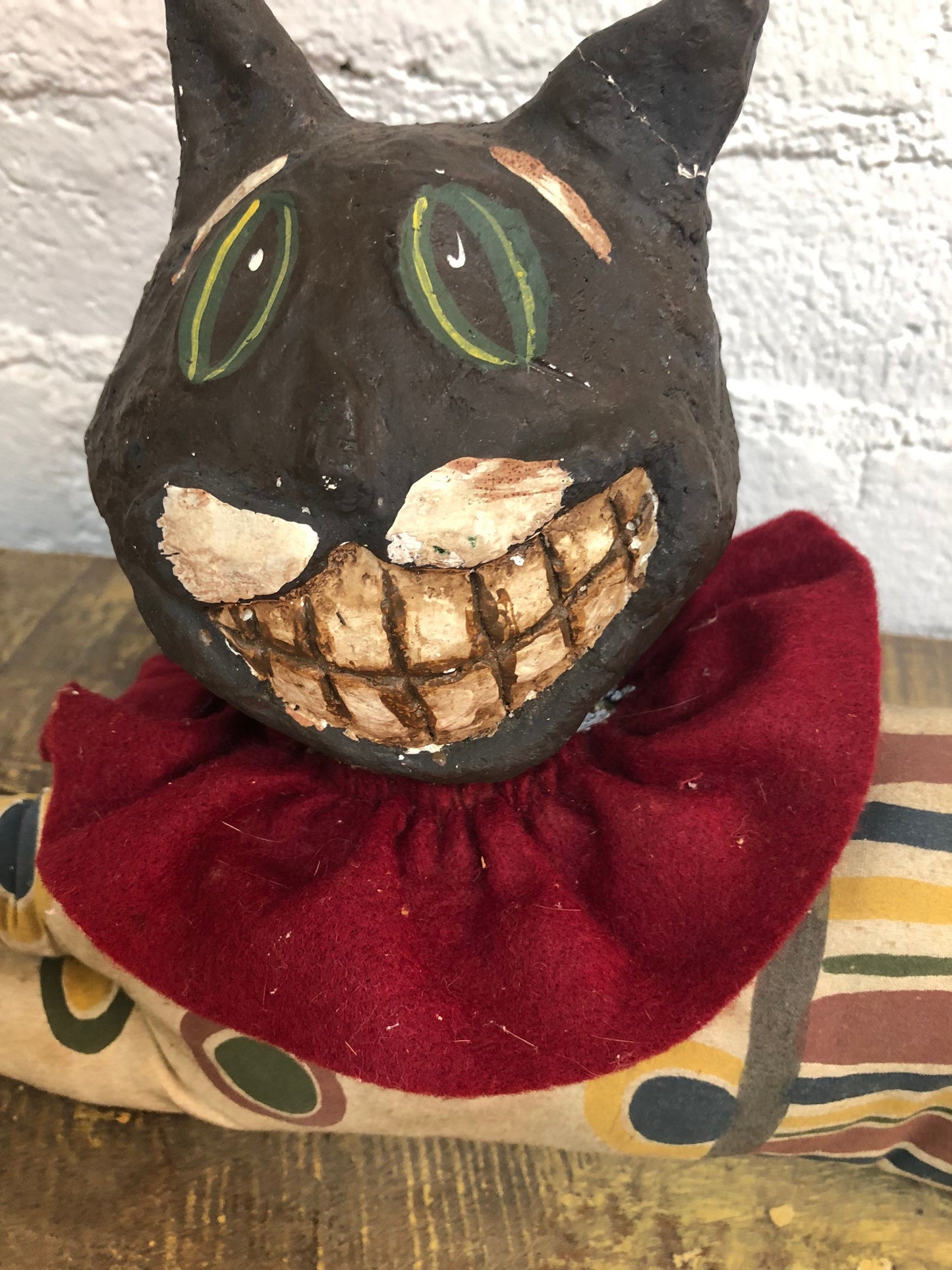 Vintage Handmade Folk Art Cheshire Cat
