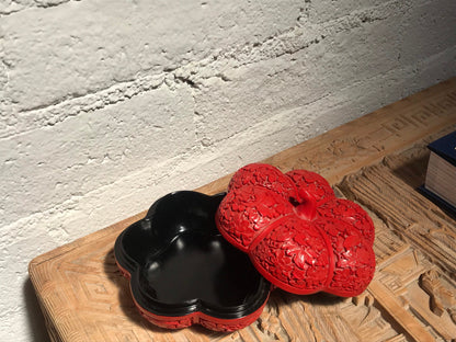 Vintage Antique Cinnabar Carved Lacquerware Pumpkin Shaped Jewelry Box