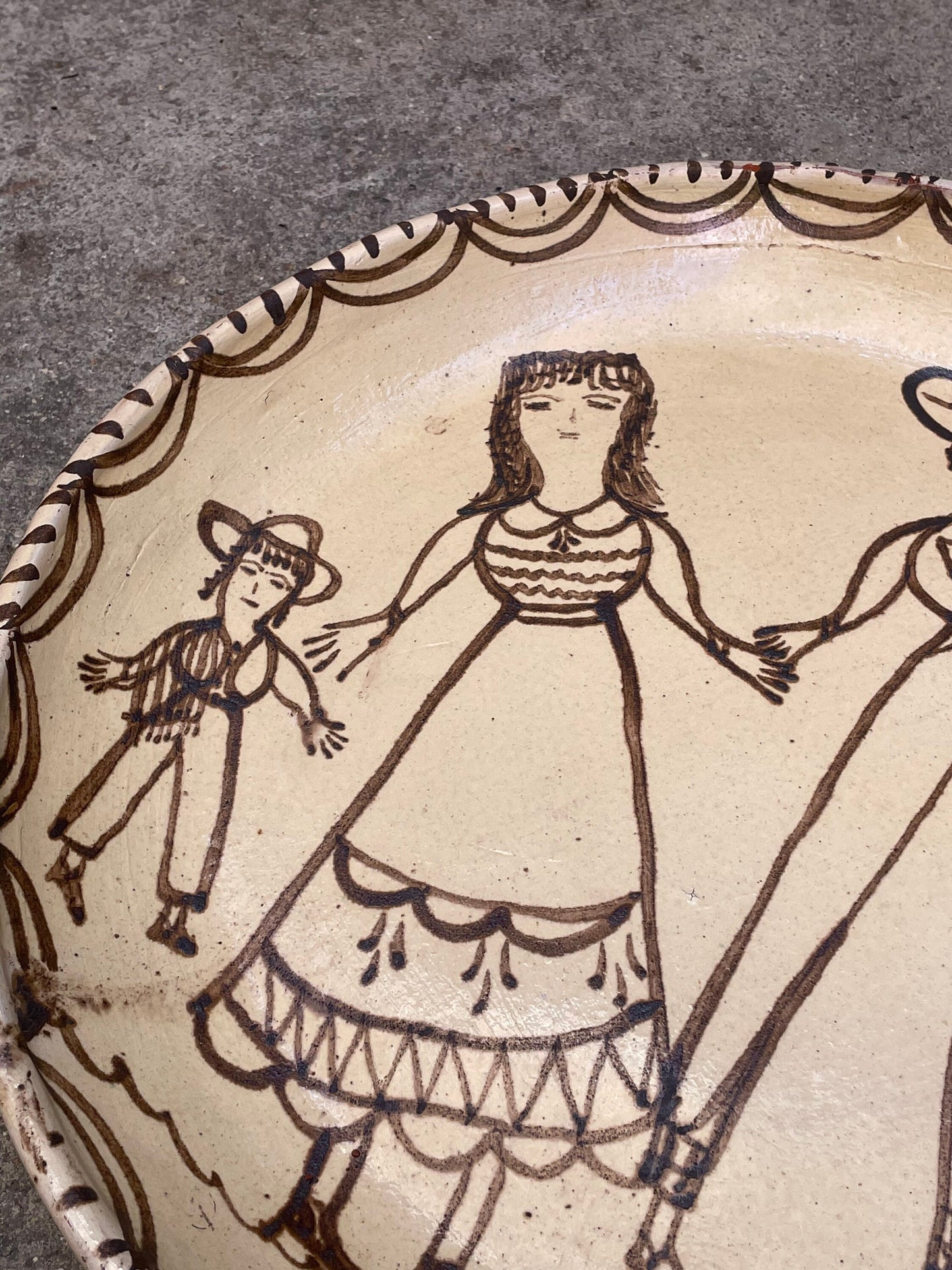 Vintage Mexican Michoachan Handpainted Cermanic Plate Family TZIN TZUN TZAN
