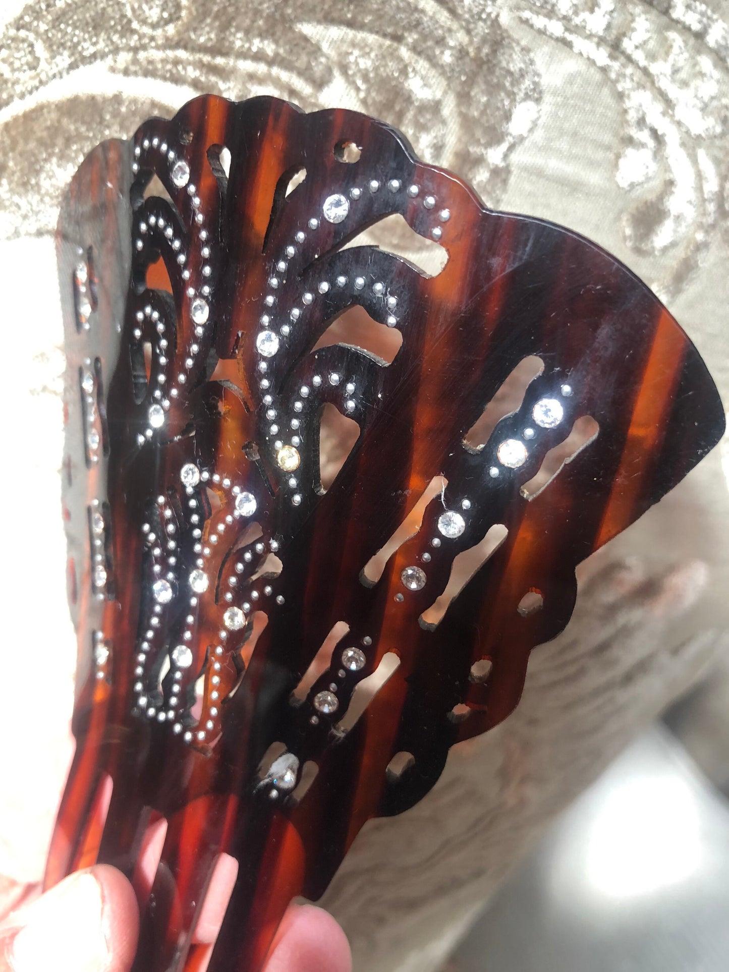 Vintage Tortoise and Rhinestone Spanish Style Comb
