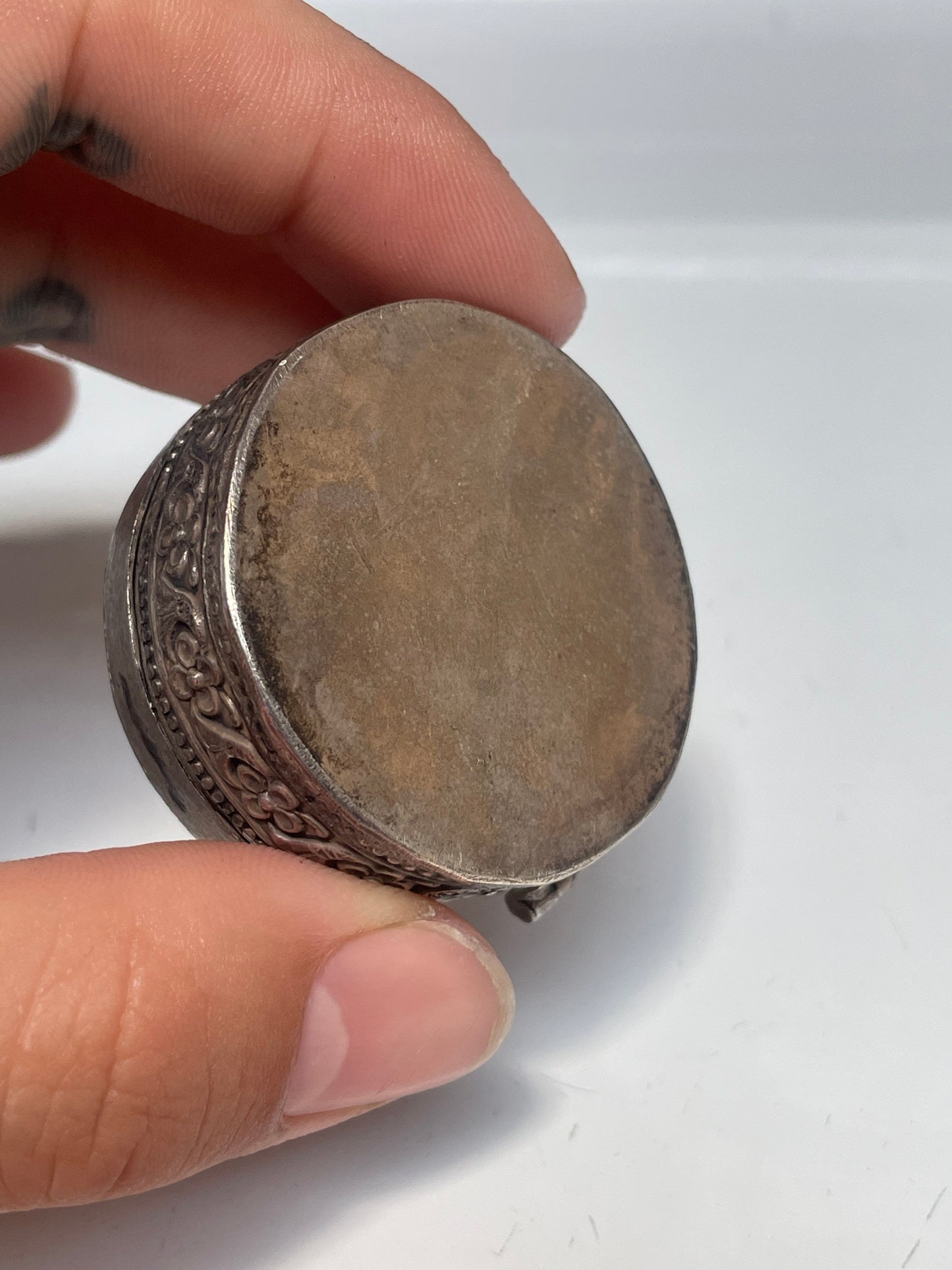 Vintage Indian Silver Pill Box