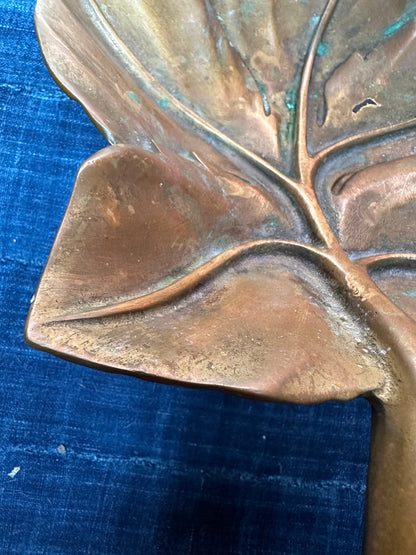 Vintage Leaf Bowl Tray