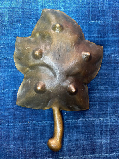 Vintage Leaf Bowl Tray